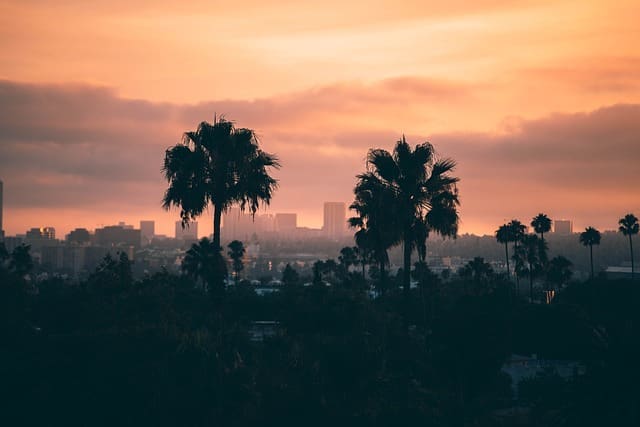 Cheap flights to Los Angeles